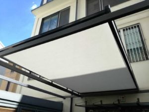 Tenda per veranda motorizzata - Milano