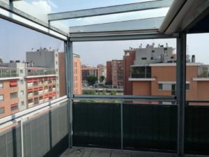 Copertura di terrazzo con zanzariere - Milano - 1
