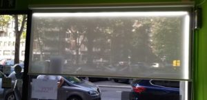 Tende da sole per vetrina a Milano - 3