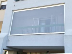 Zanzariere zip con Tuff Screen grigia a Milano - 4